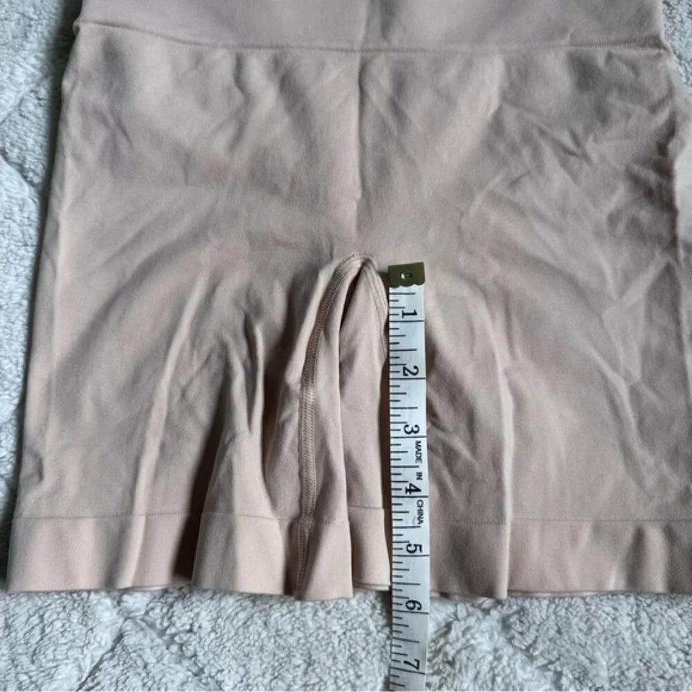 SPANX By Sara Blakely | Nude Shapewear Mid-Thigh Short- 10149R | Size Small